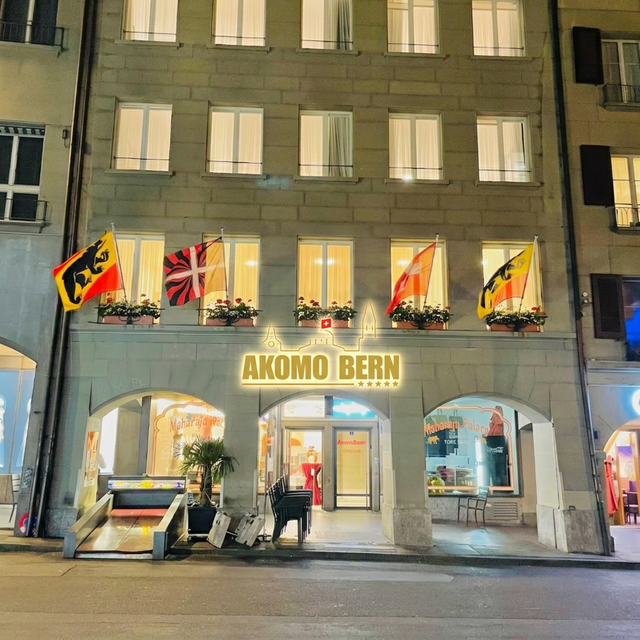 AKOMO BERN